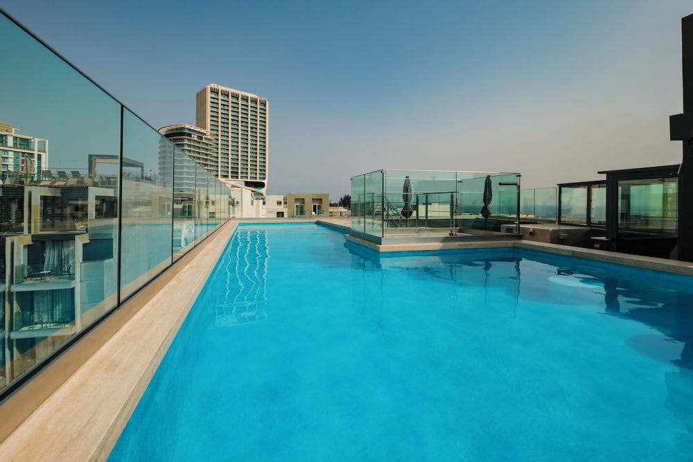 Spinola Hotel 11/28