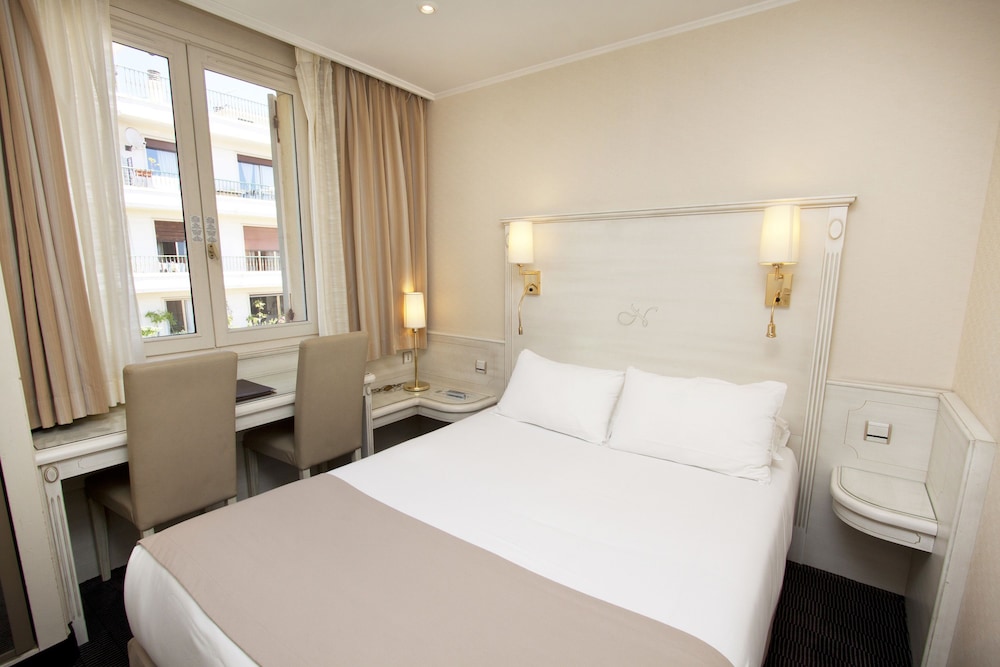 Hotel Napoleon Ajaccio 24/55