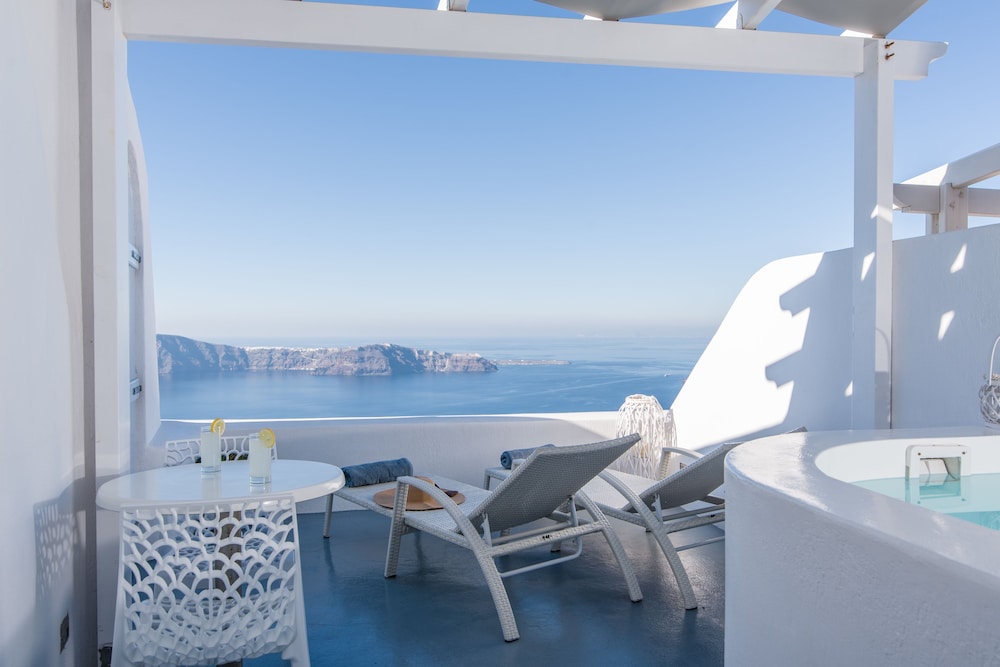 DREAMING VIEW SUITES 50/60
