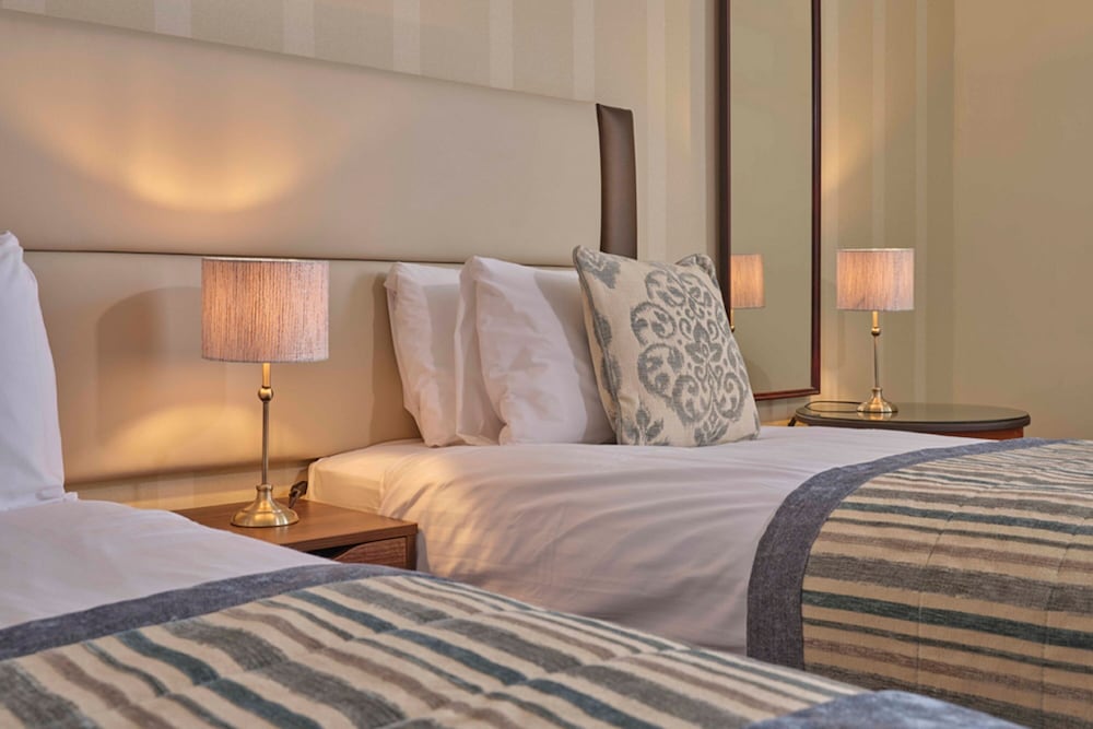 Royal Beacon Hotel 20/45