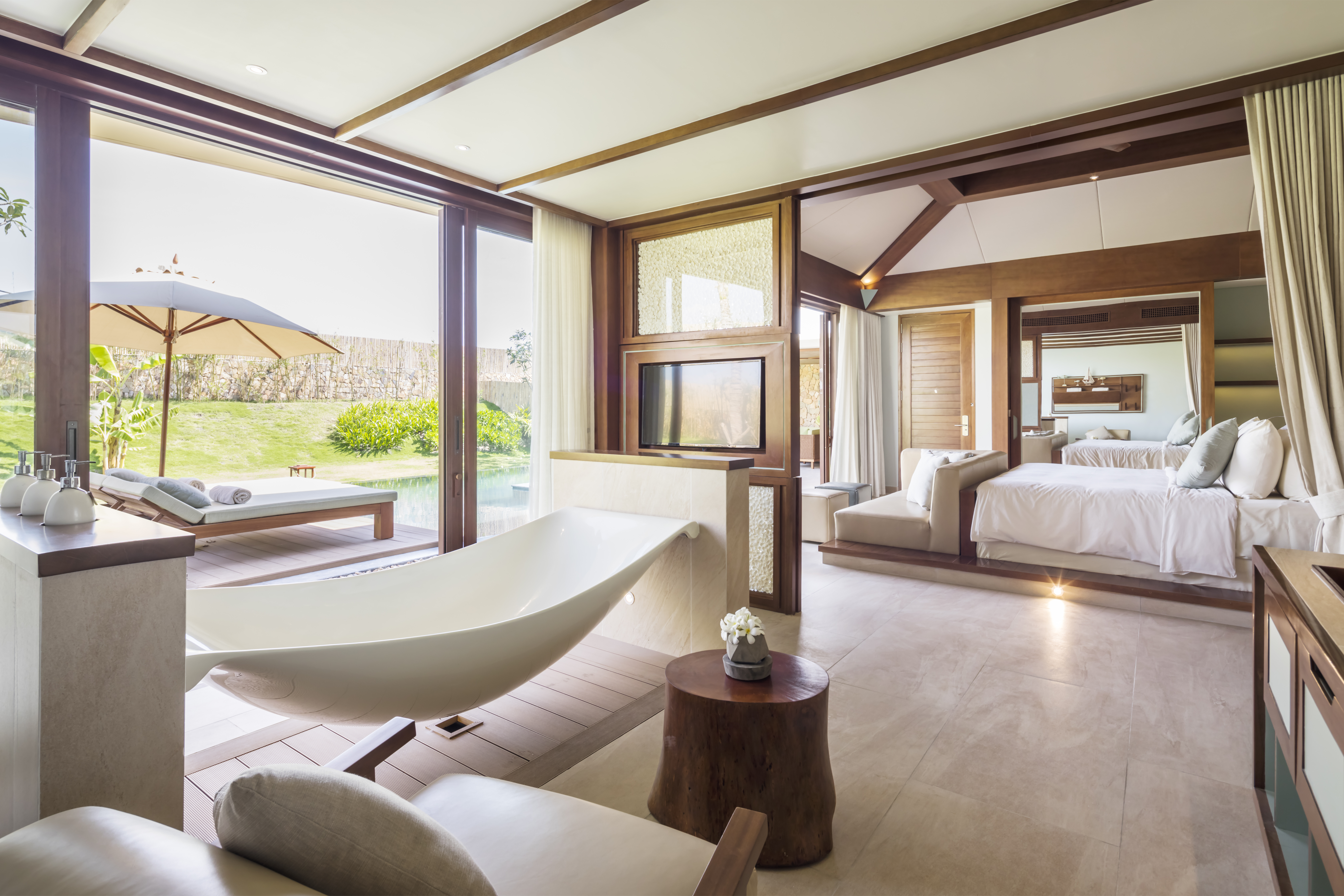 HIDEAWAY, POOL, DELUXE, VILLA