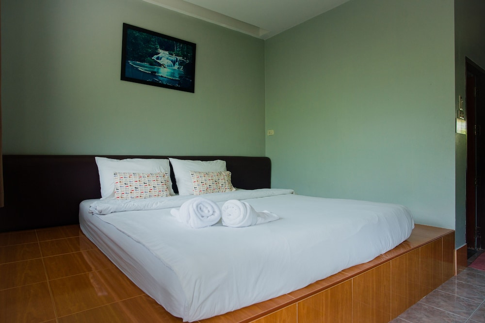 Baan Ma Feung Guest House 25/64