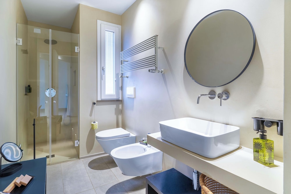 غرفة ديلوكس بسرير كوين بشرفة، Domia Boutique Hotel Mondello 8/8