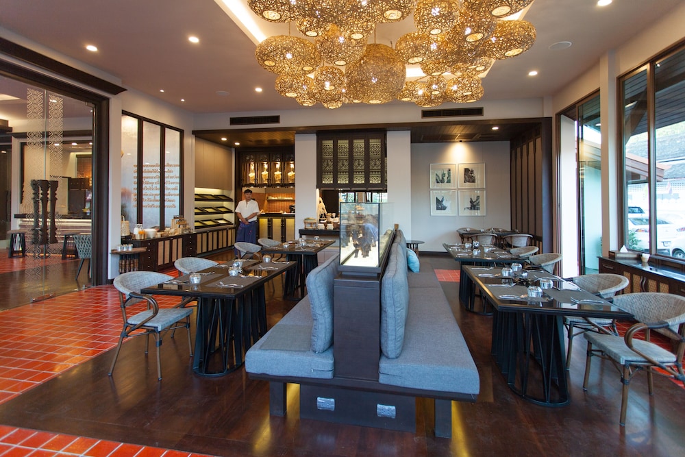 T Heritage Hotel 34/41