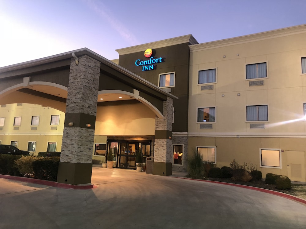Comfort Inn Early Brownwood 2/32