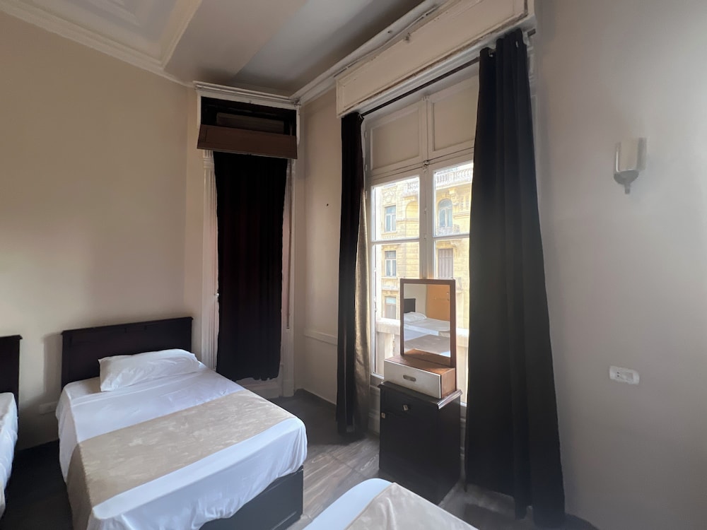 غرفة أساسية ثلاثية بثلاثة أسرّة، Traveler Apos S House Hotel 5/10