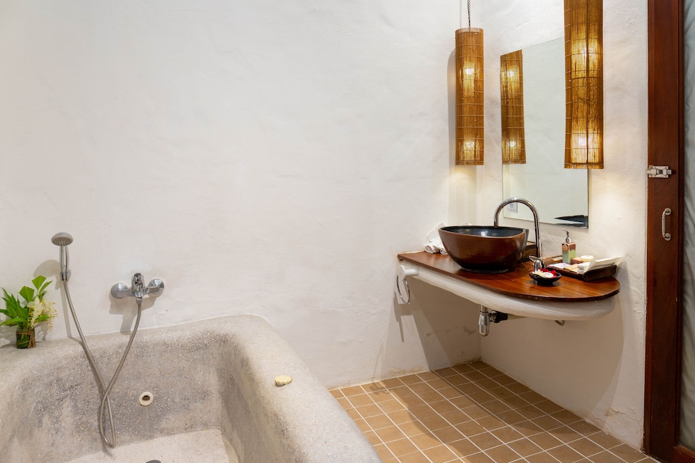 The Legend Chiang Rai Boutique River Resort and Spa 85/87
