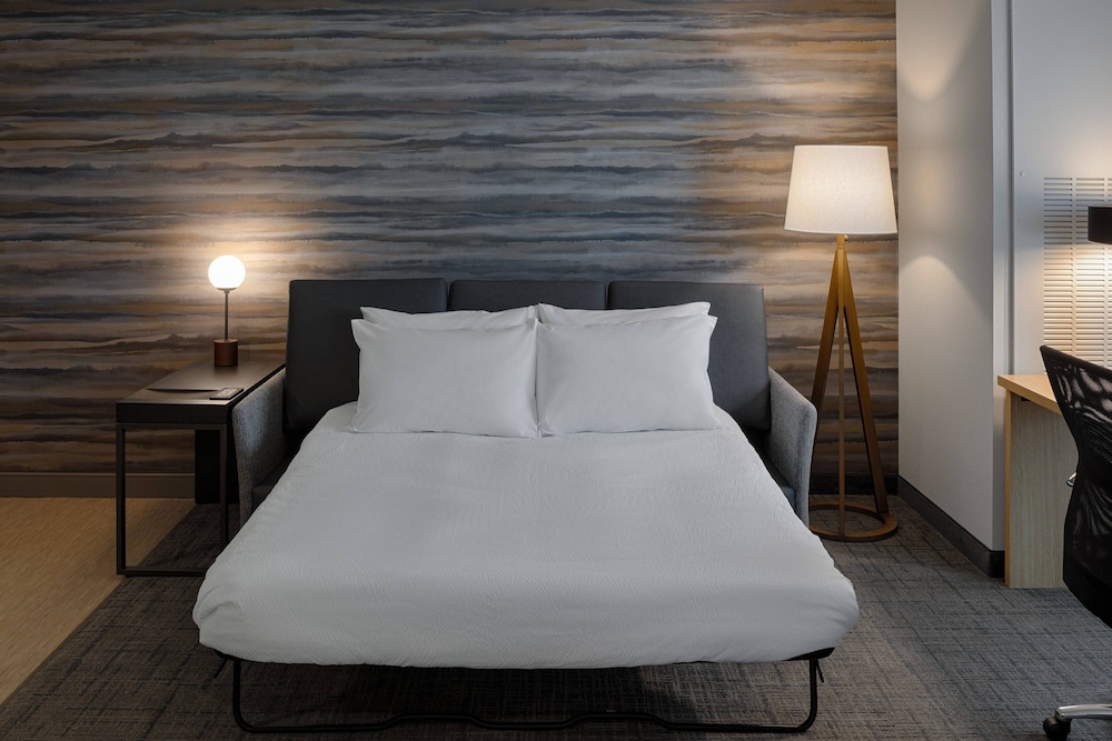 Residence Inn by Marriott Columbus Airport 13/42