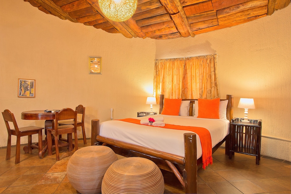 Kruger Adventure Lodge 10/40
