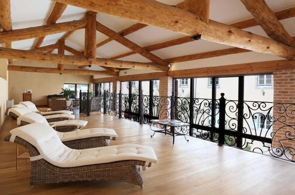 Hotel The Originals Domaine Saint-Roch 34/53