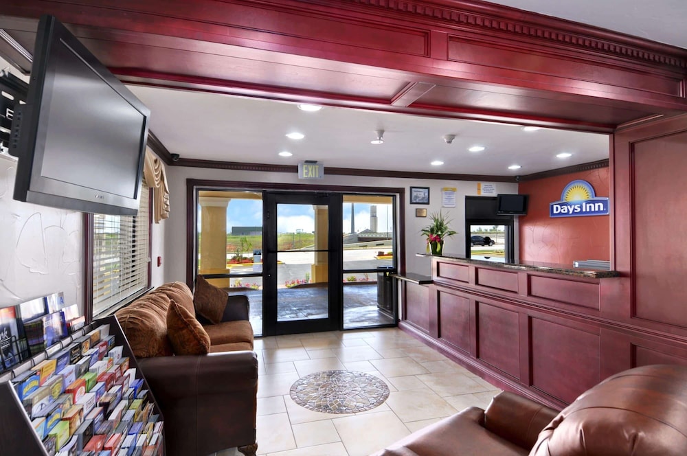 Days Inn by Wyndham Oklahoma City/Moore 21/30