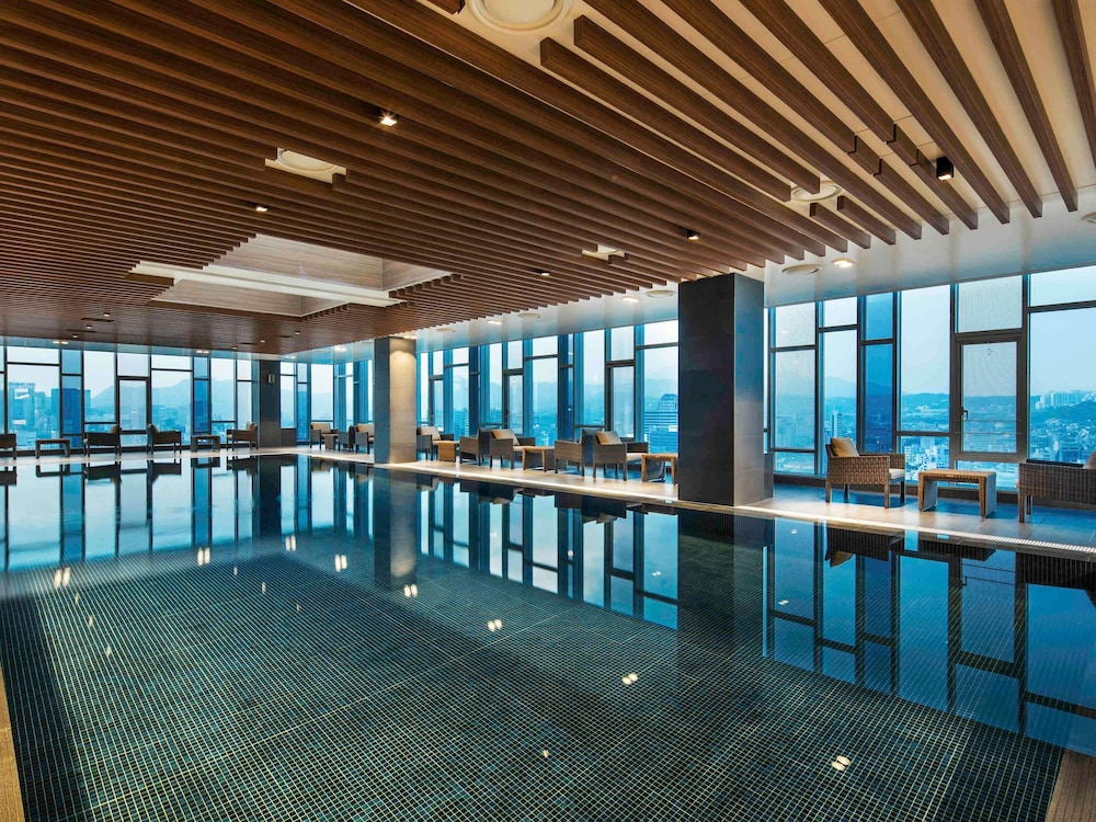 Novotel Ambassador Seoul Dongdaemun Hotels and Residences 38/75