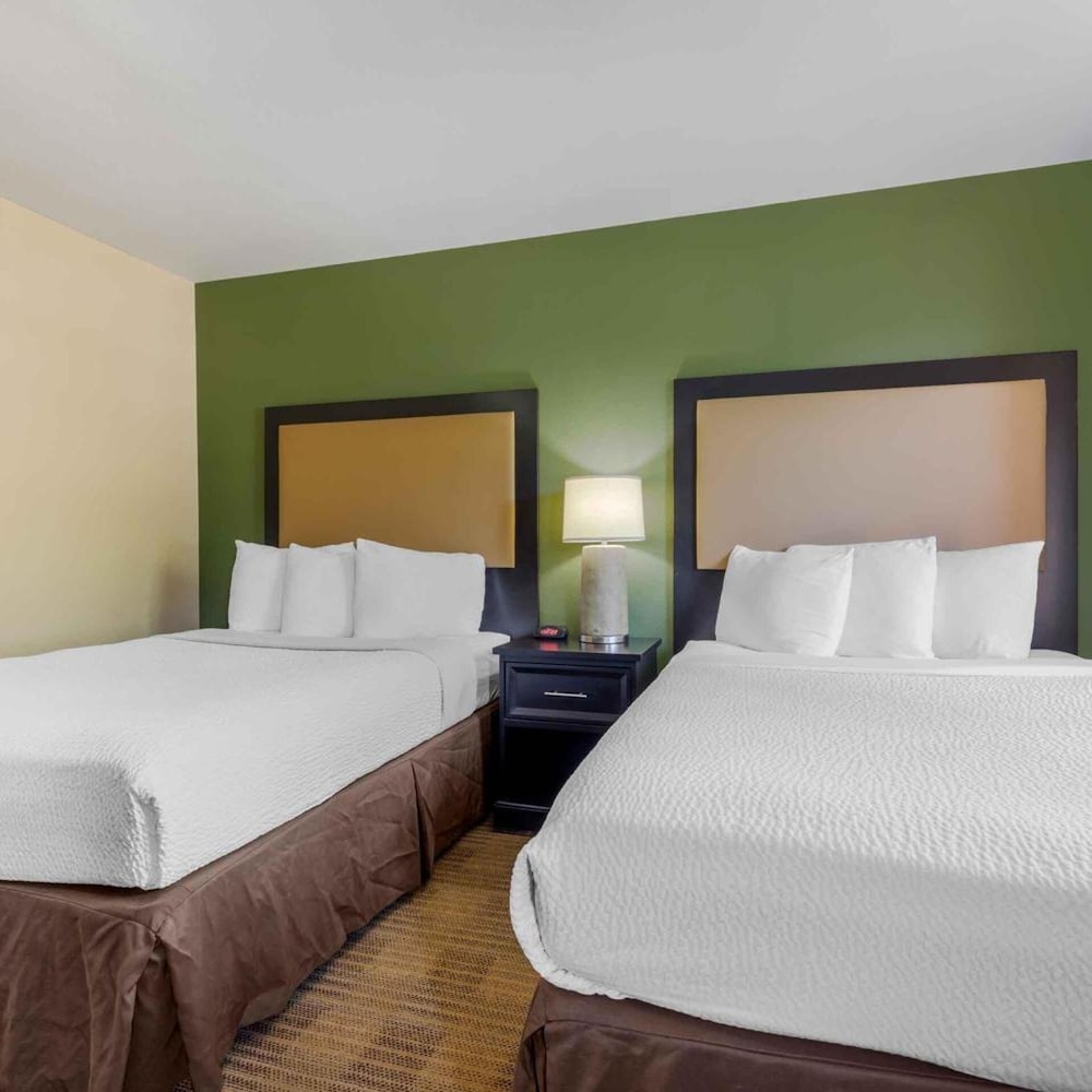 Hawthorn Extended Stay by Wyndham Irving Las Colinas 20/69
