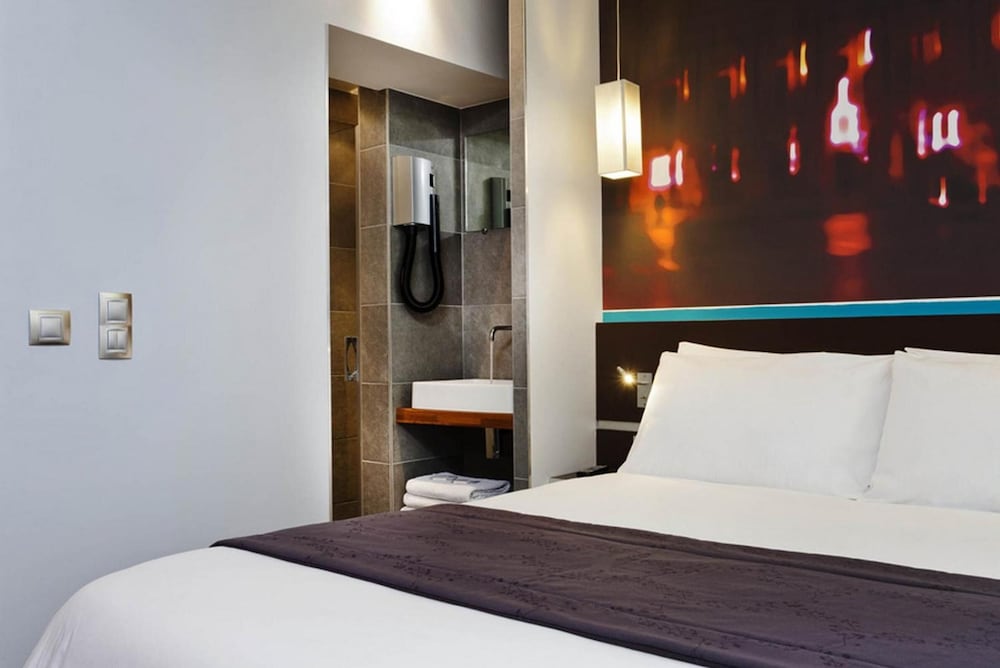 Hotel Lumieres Montmartre Paris 19/62
