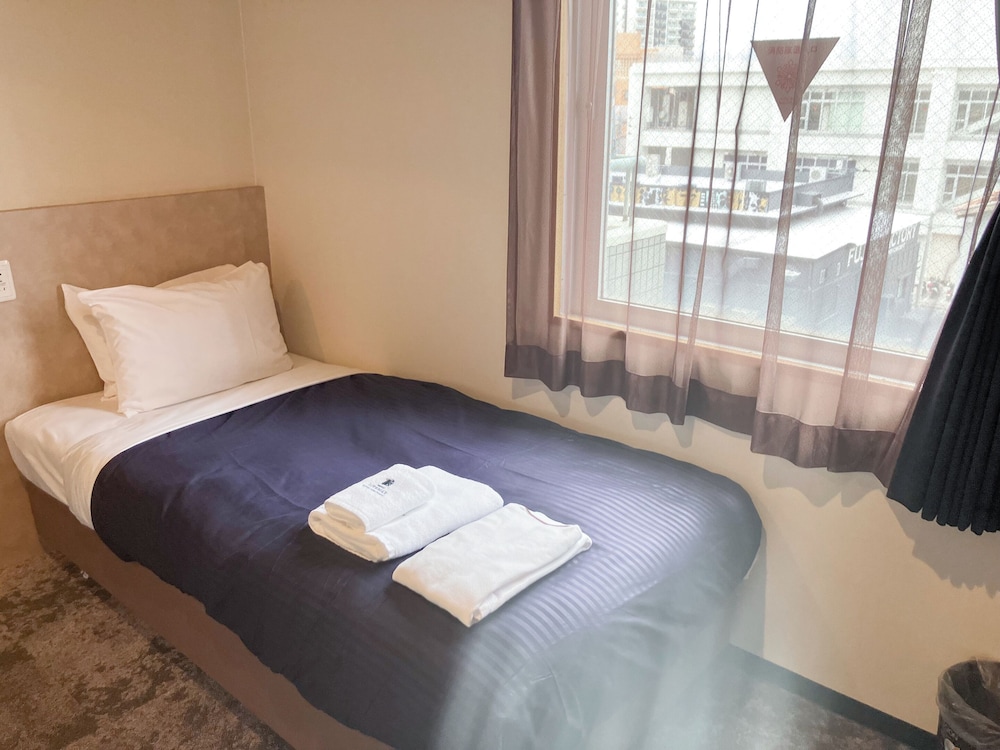 Hotel Livemax Budget Naha Matsuyama 6/17