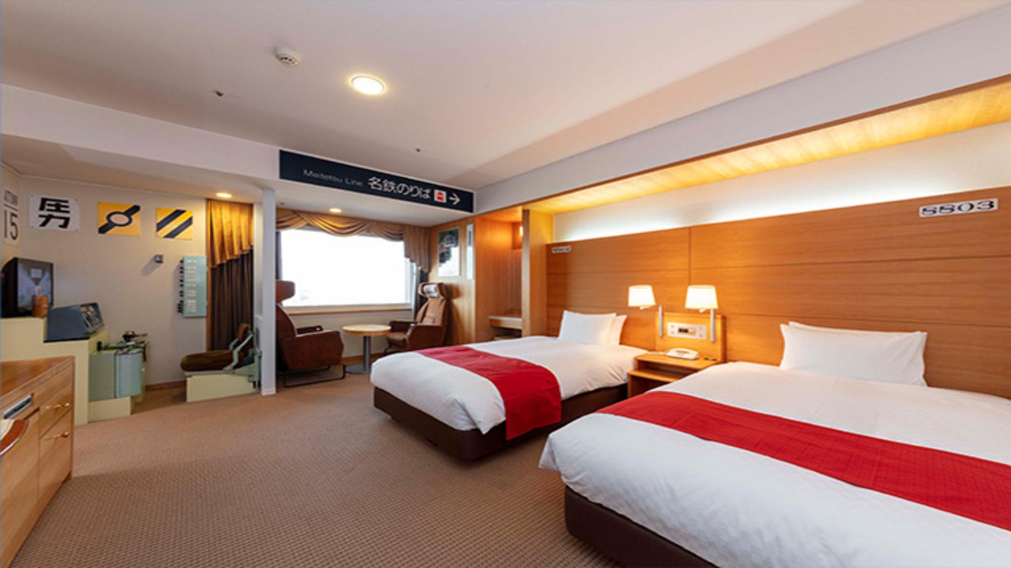 Room, Twin Beds, Night View