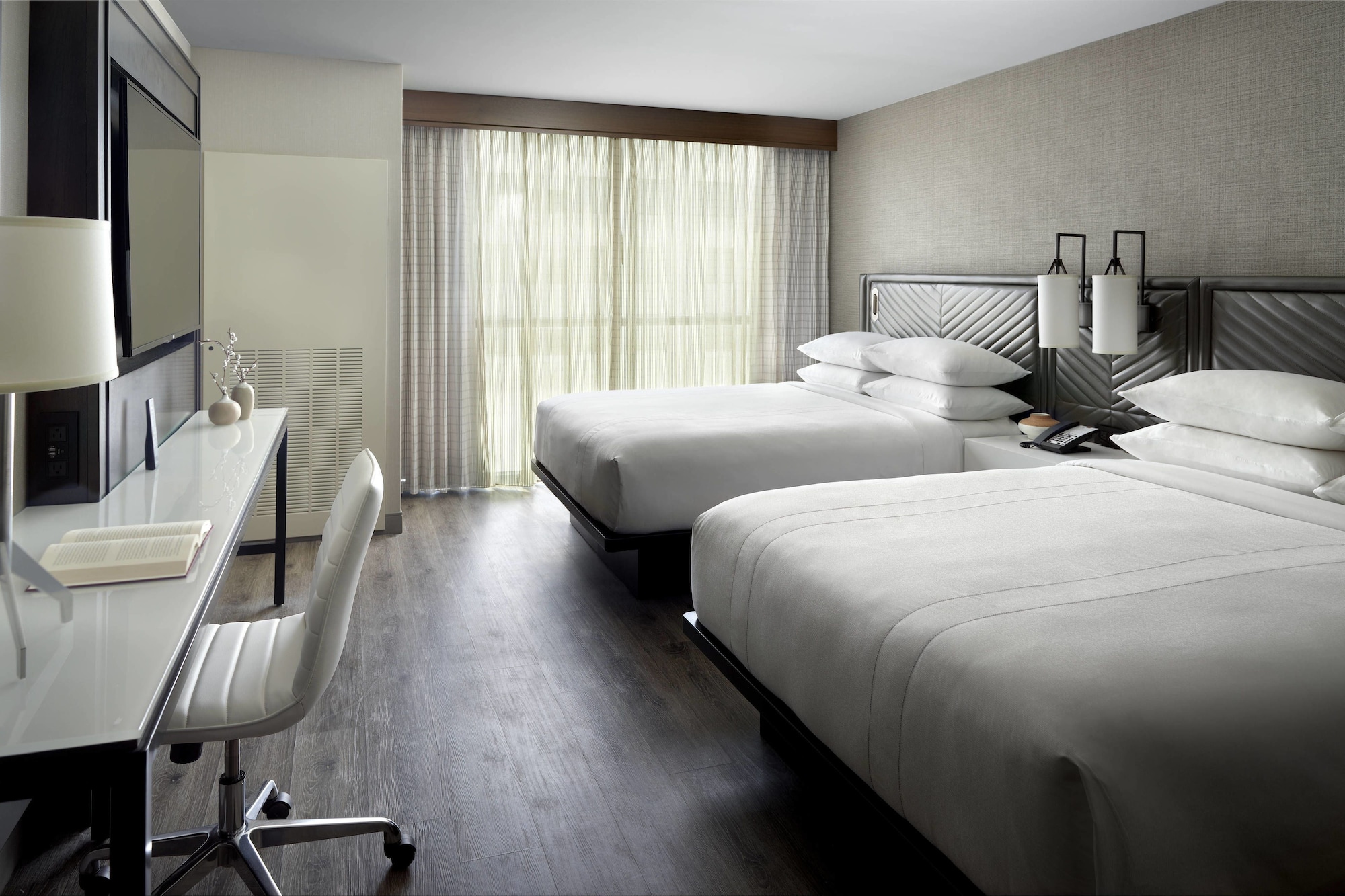 room, 2 queen beds
