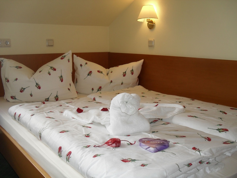 Landhotel Dresden 16/50