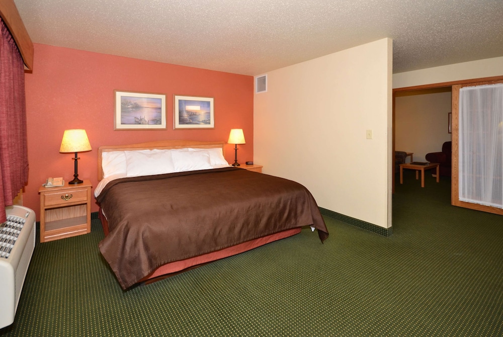 AmericInn by Wyndham Silver Bay 18/59