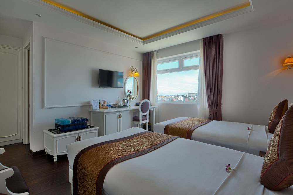 غرفة سوبيريور بسريرين منفصلين بإطلالة على المدينة، SEA PHOENIX HOTEL 4/9