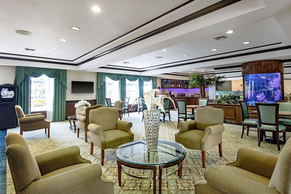 Quality Inn & Suites Robstown TX 13/23