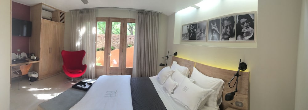 Billini Hotel 34/75