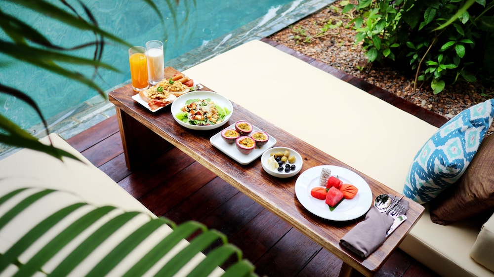 Sarina Boutique Hotel 48/50