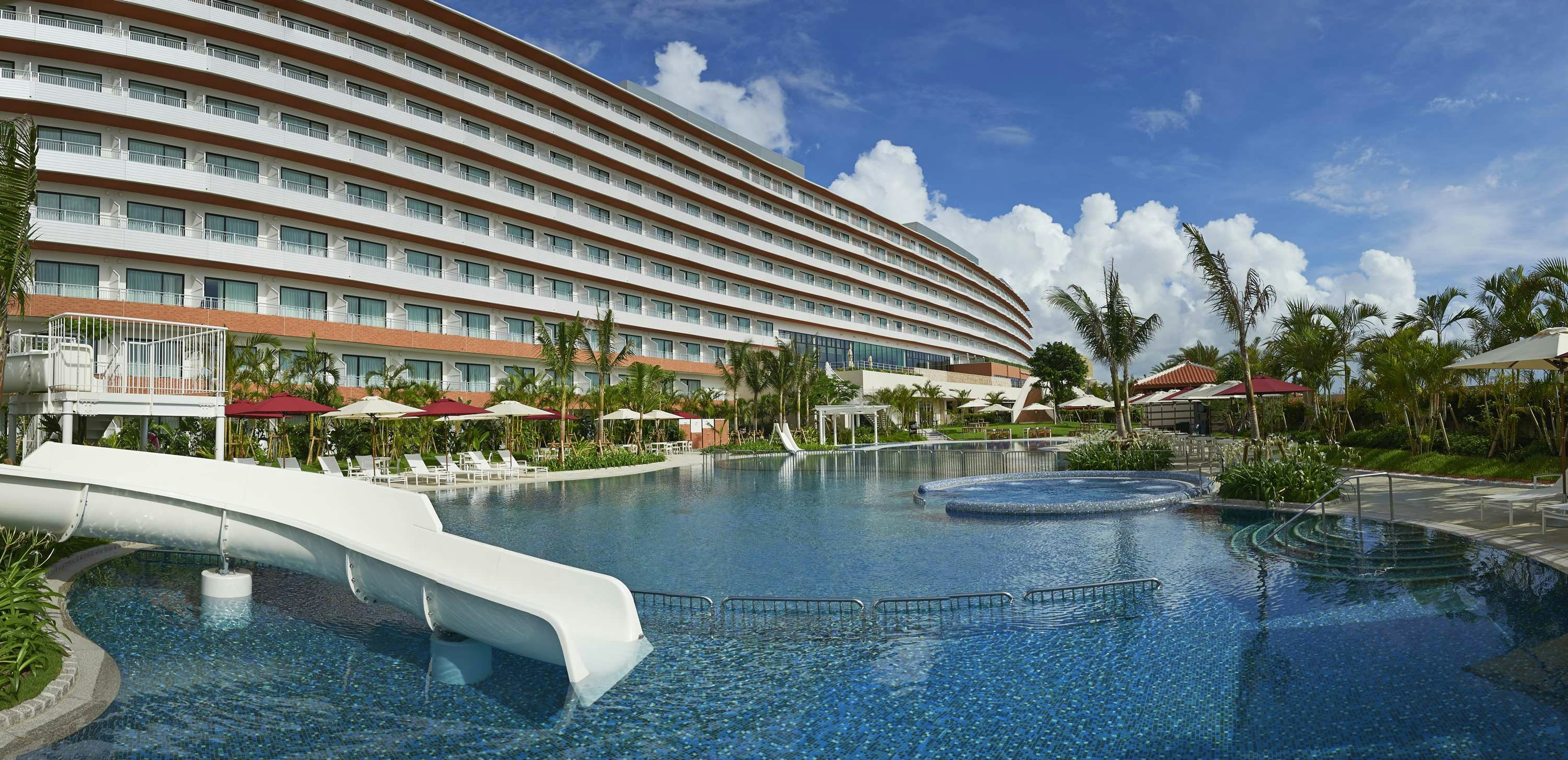 Hilton Okinawa Chatan Resort 72/77