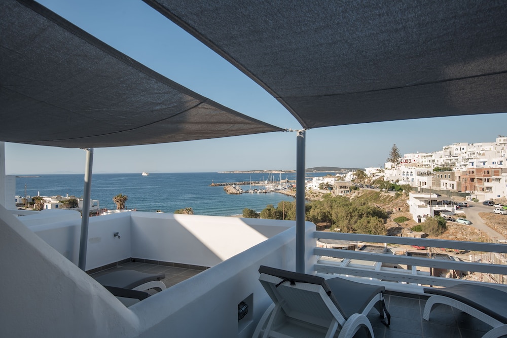 Alexandros Studios And Apartments 48/76