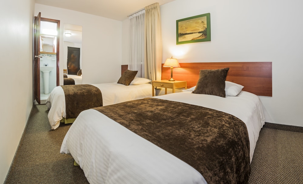 STANDARD, TWIN BEDS