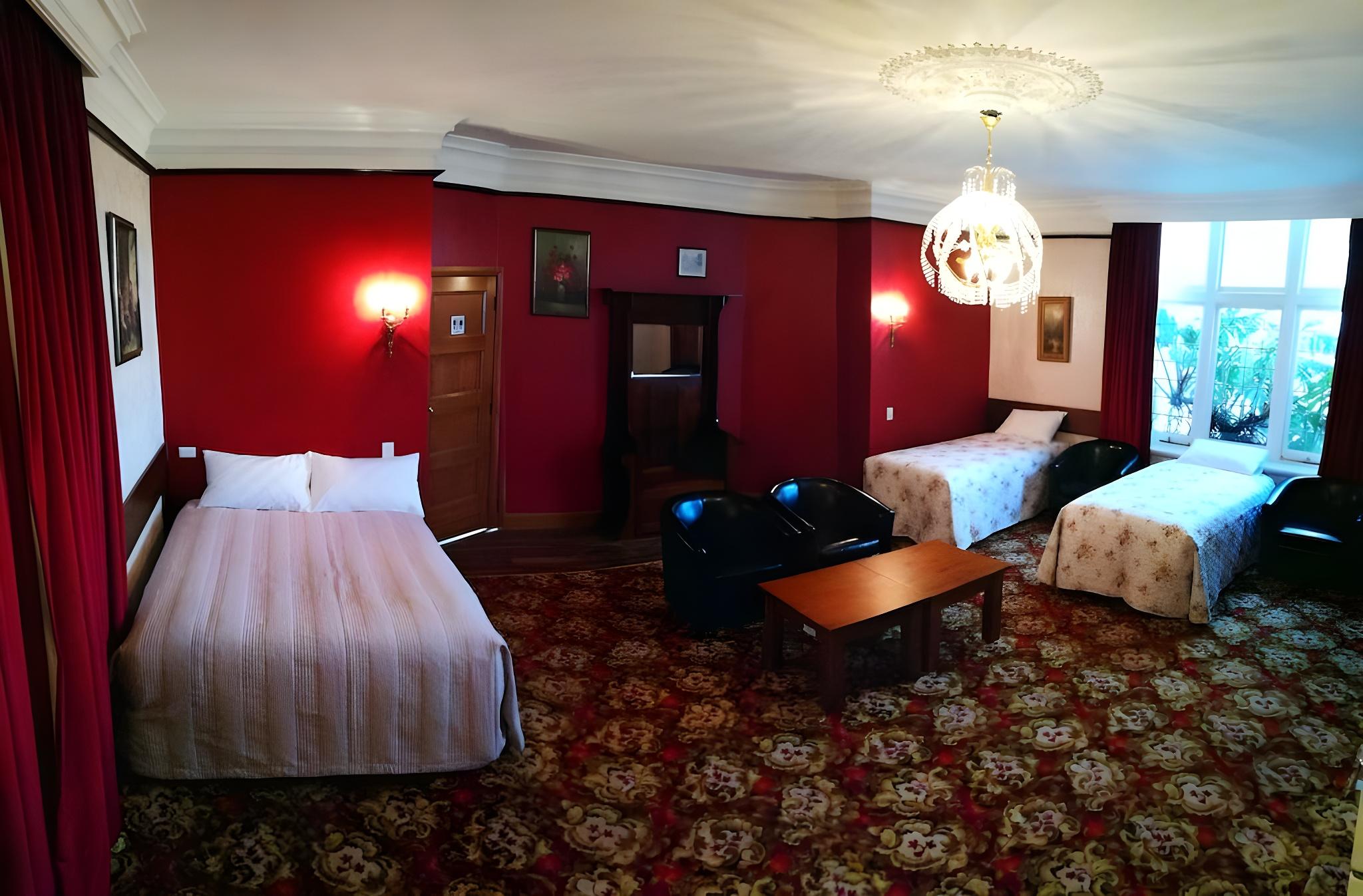 1 Bedroom, Family Suite, Jetted Tub