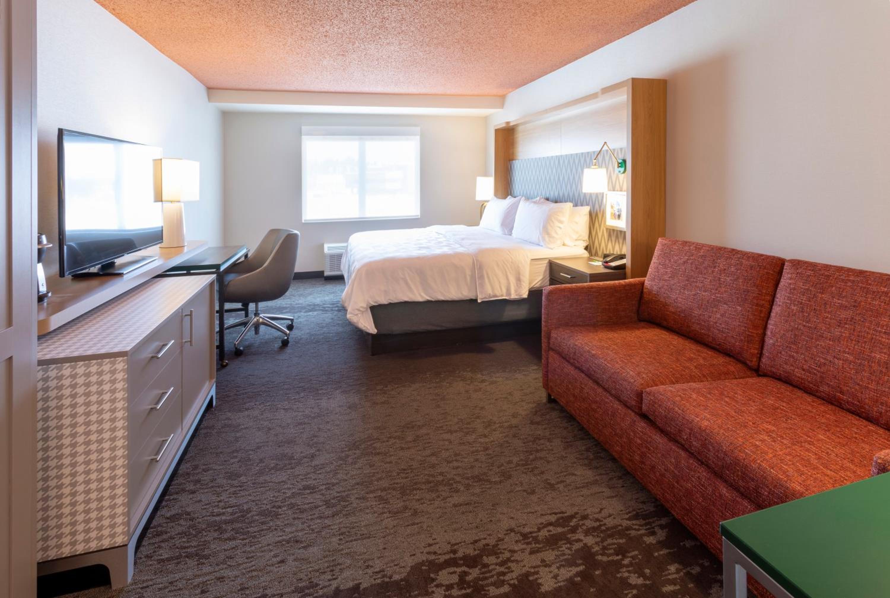 Room, King Bed, Sofa