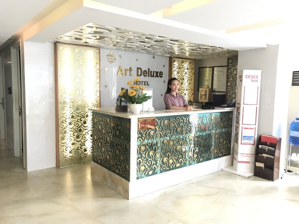 Art Deluxe Hotel 3/60