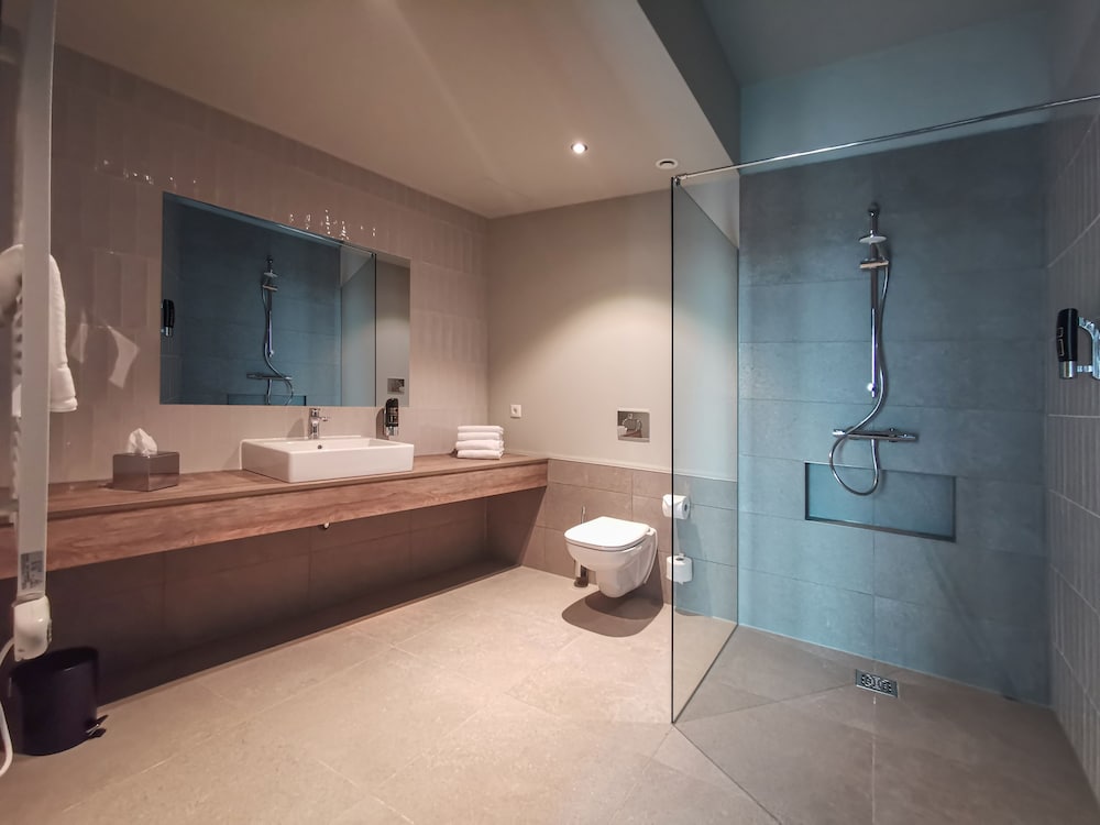 H24 Stadthotel Bernau 42/42