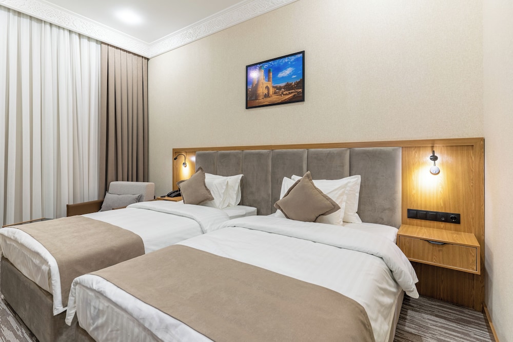 MIRZO HOTEL 24/62