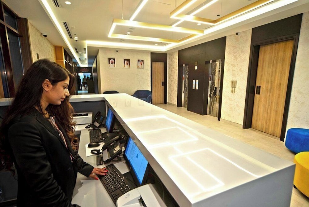 Kingsgate Al Jadaf by Millennium Hotels 6/44