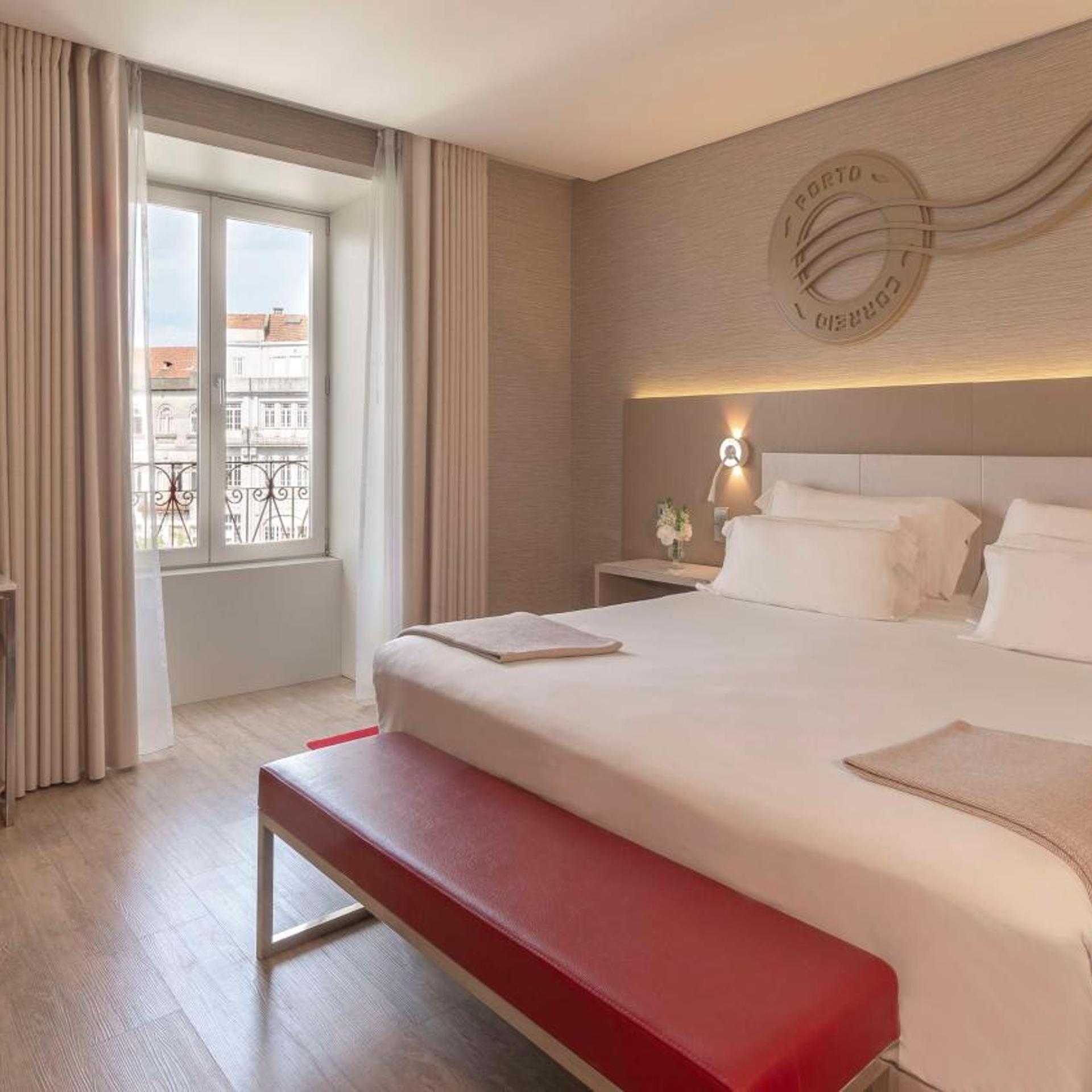 Premium, Double or Twin Bed, with Extra Bed, City View