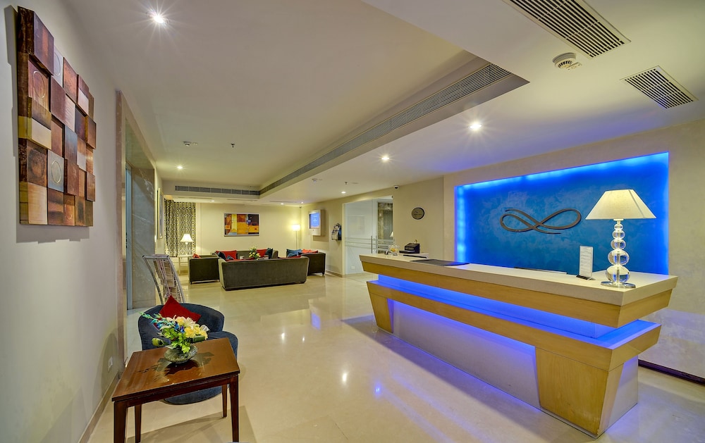 Sarovar Portico Naraina 6/54