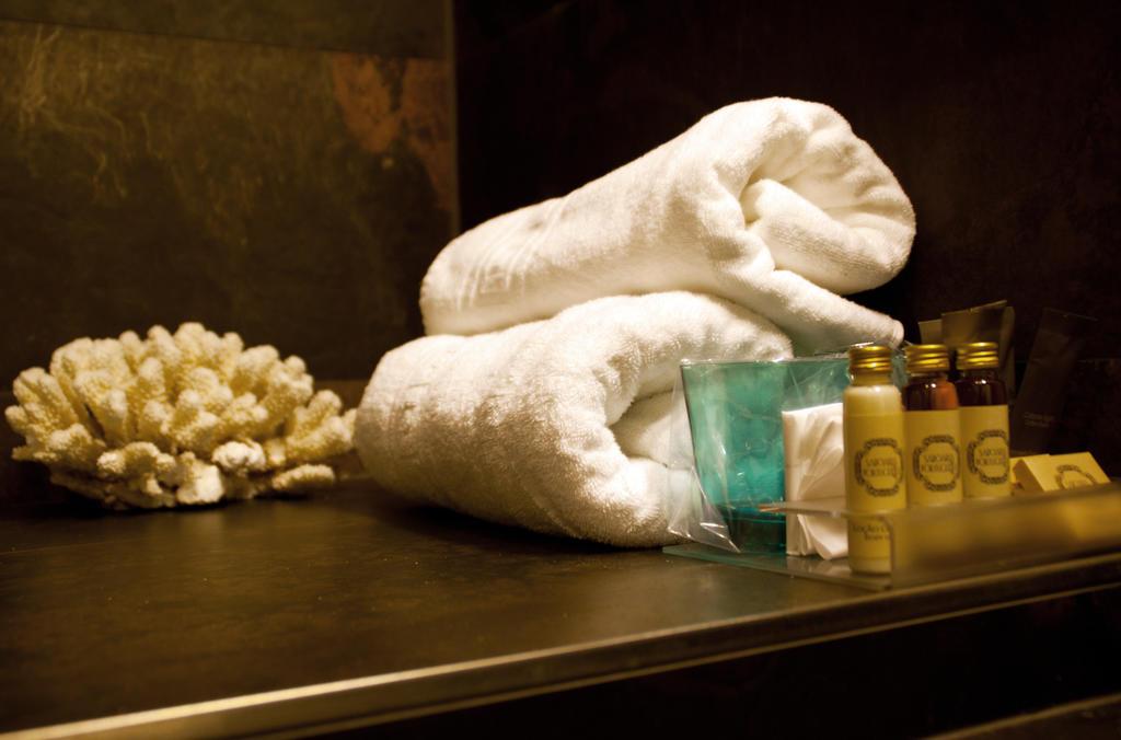 Aqua Ria Boutique Hotel 6/24