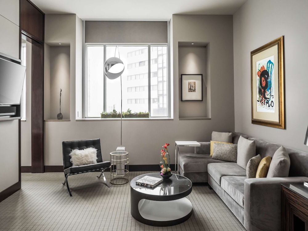 Conrad Indianapolis 70/100