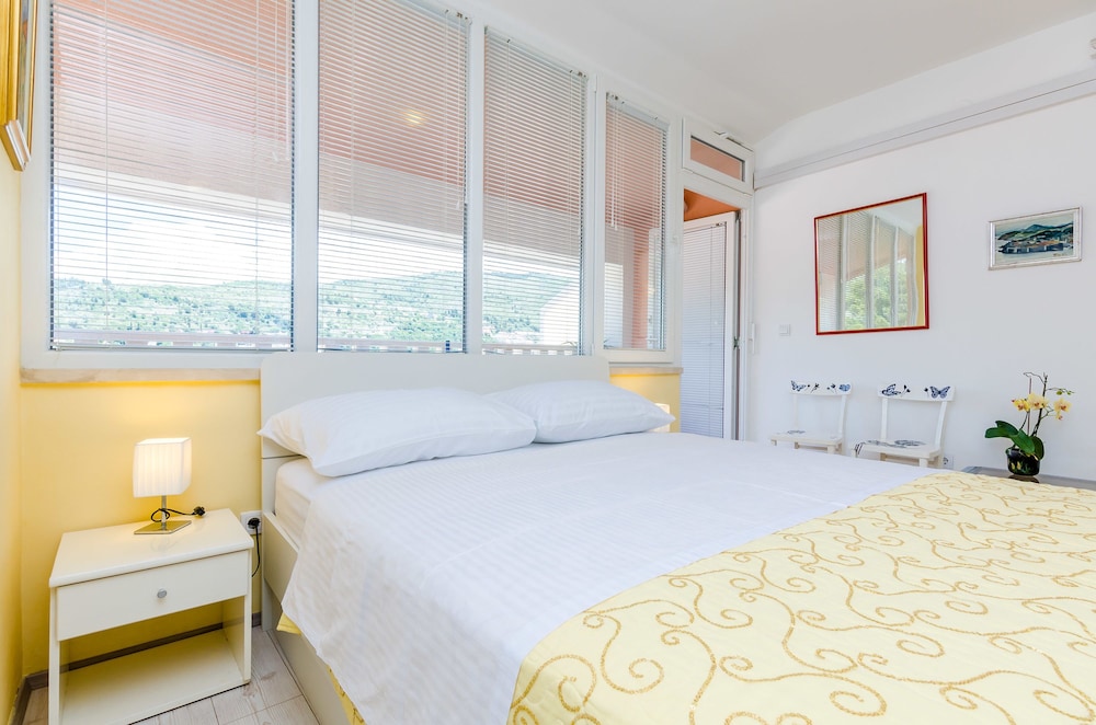 Guest House Avdic 8/41