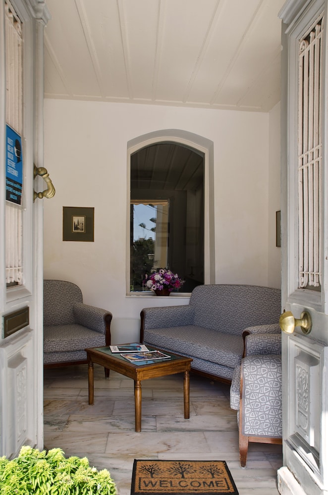 Hotel Omiros 33/50