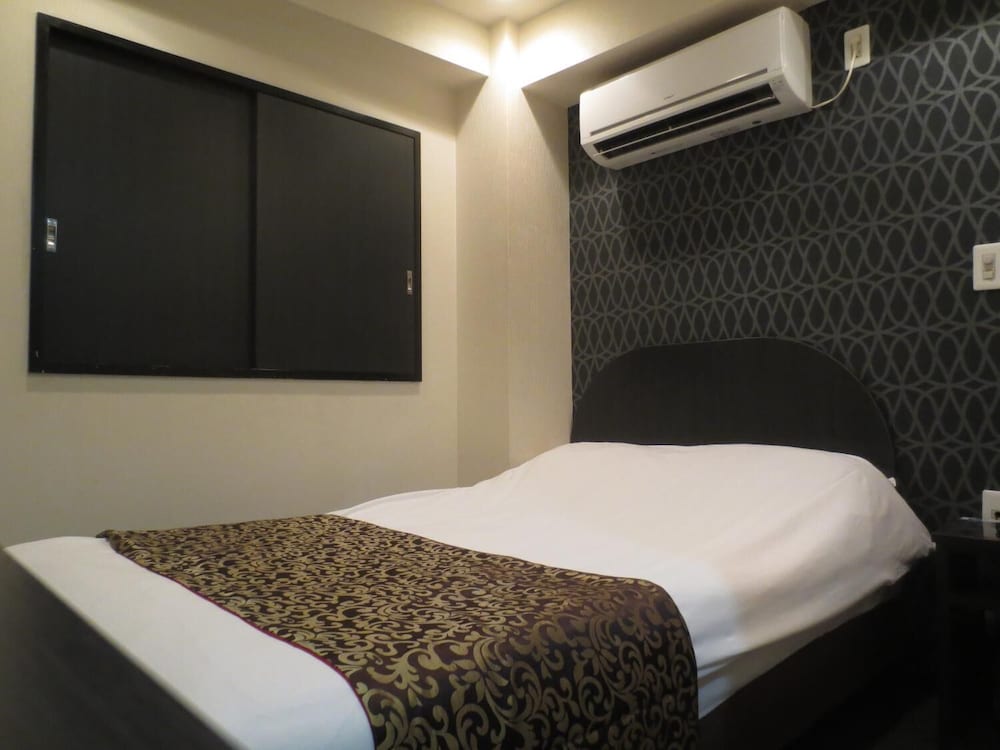 Hotel Rocks 14/50