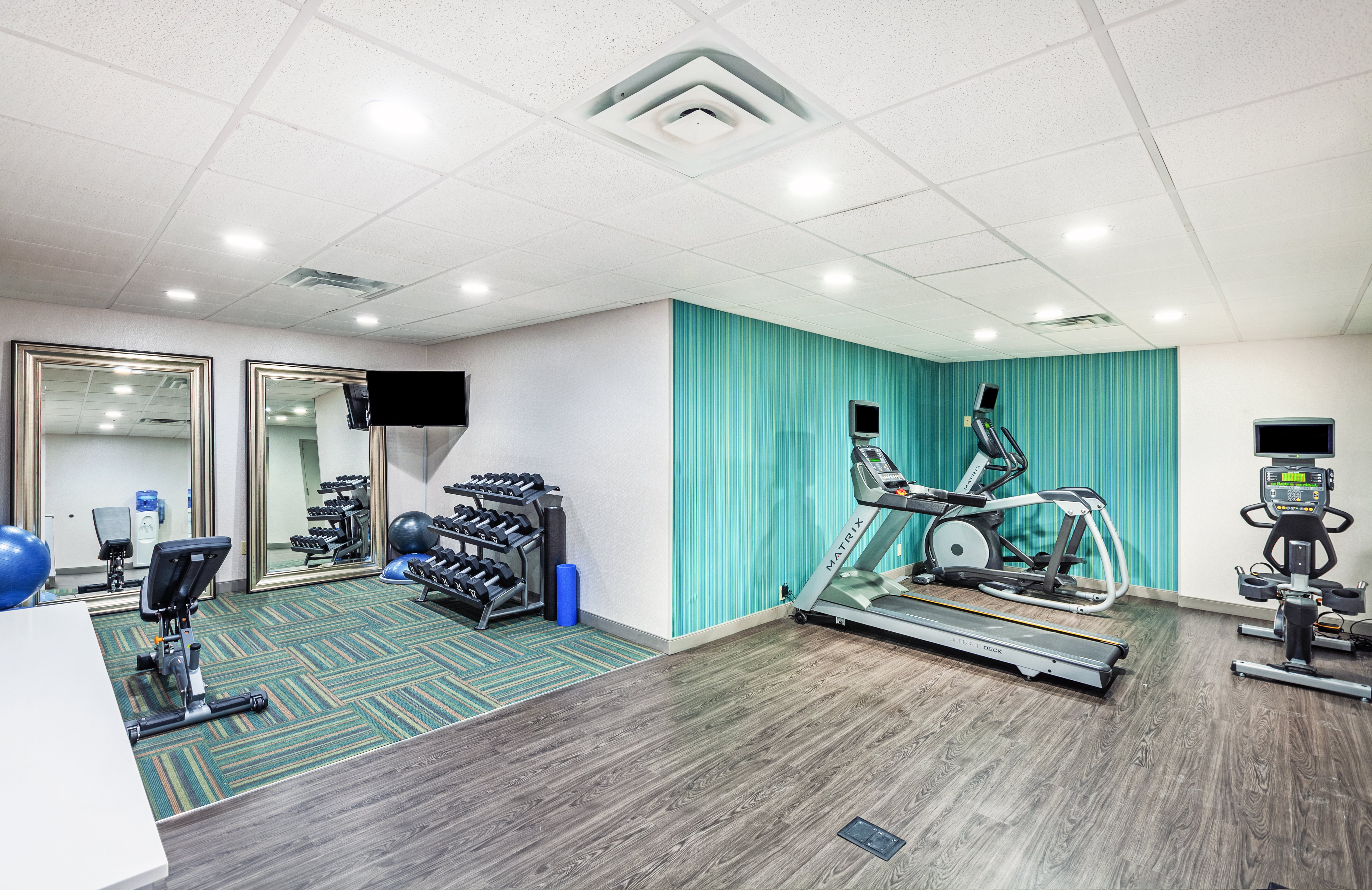 Holiday Inn Express Hotel And Suites Baton Rouge East 26/41