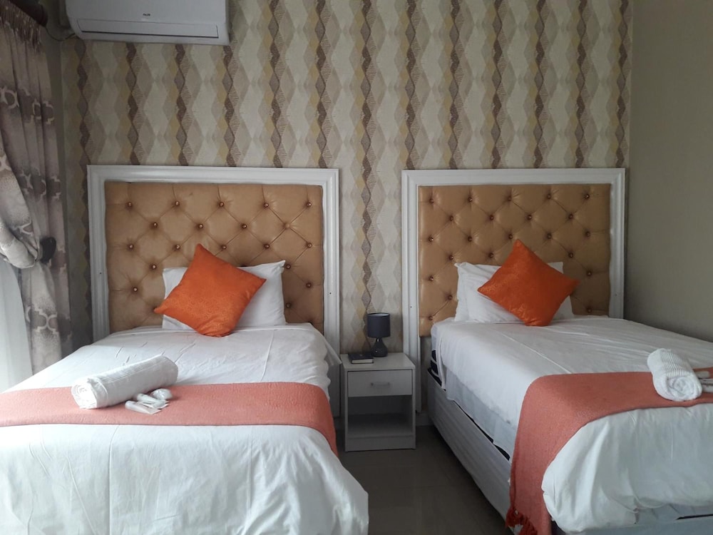 Vakhusi Bed and Breakfast 14/47