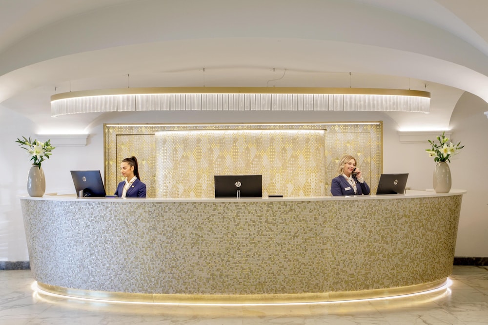 Hotel Shangri-La Roma 9/60