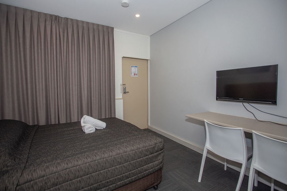 Westside Motor Inn 28/57