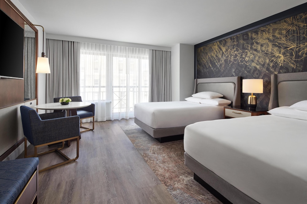 ROOM, 2 DOUBLE BEDS, HIGH FLOOR