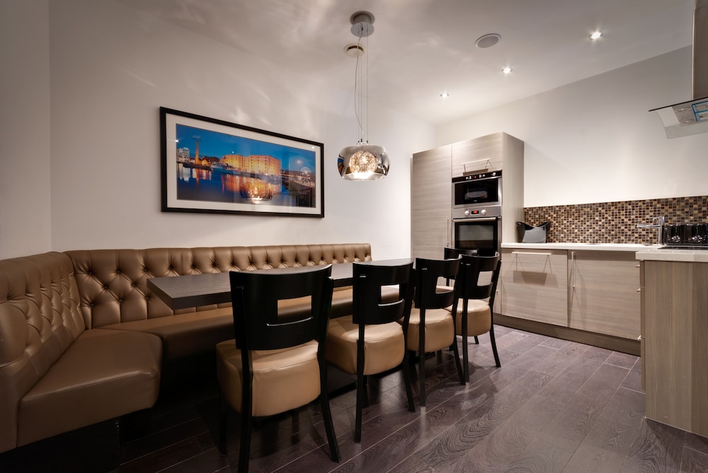 Epic Apart Hotel - Seel Street 54/64