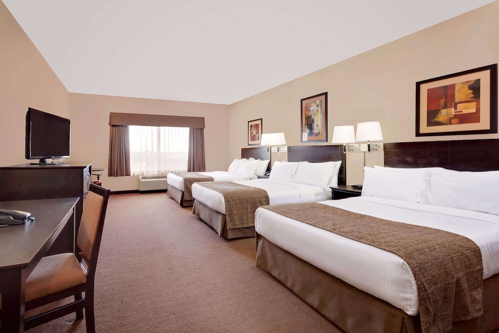 Room, 3 Double Beds